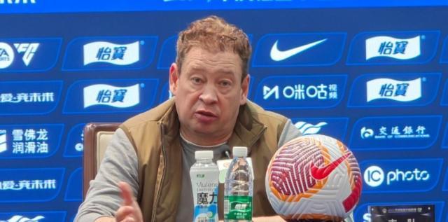 斯卢茨基：海港相比年初变化很大 德比会全力以赴